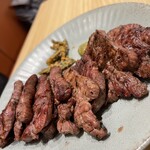 仙台 肉のいとう 炭火焼牛たん 直 - 