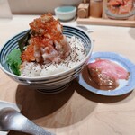 日本橋海鮮丼 つじ半 - 