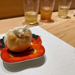 和 のぎ - その時美味しいマルガーのジェラート最中(酒粕のジェラート)