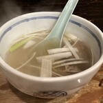 一隆 - 「牛タン焼定食」のテールスープ