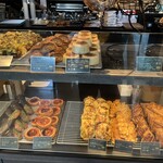 ベーカリー&レストラン沢村 - 