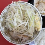 ラーメン もっけだの - 『朝食セット(ラーメン)+あぶら飯』の『ハーフラーメンニンニク野菜マシマシ』