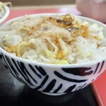 ラーメン もっけだの - 『朝食セット(ラーメン)+あぶら飯』の『あぶら飯』