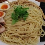 上海麺館 - 中盛の麺