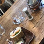 Cafe ブランラパン - サラダチキンサンドとアールグレイのモーニング