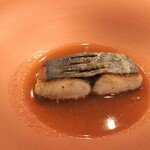 プレスキル - 鰆のミキュイ 椎茸と柚子のコンソメ