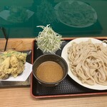 Teuchi Udon Hirata - すったてうどん中盛りとまいたけと青ネギの天ぷらで1,440円