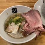 中華そば 髙野 - 極上チャーシューが美味しい特製つけ汁