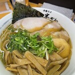 Chuukasoba Hanzawa - カマス煮干し出汁ラーメン 1100円　メンマトッピング