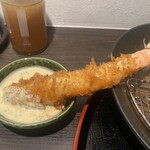 とんかつ とん米 - エビフライはタルタルソースで（2023年8月12日撮影）
