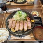 とんかつ ぎんなん - 