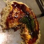 広島お好み焼 くるみ - 豚肉のお好み焼き。