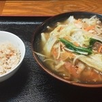 じょうとう食堂 - 