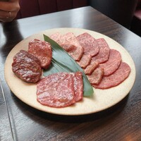 焼肉うしごろ 銀座並木通り店 - 