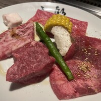 焼肉&手打ち冷麺 二郎 KANAYAMA - 