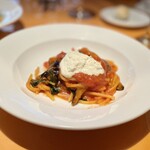 Trattoria Tanta Bocca - 揚げ茄子と自家製リコッタチーズのトマトソース スパゲッティ