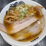 食堂 はせ川 - 大判チャーシュー　醤油らーめん