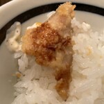 トーキョーアジフライ - 甘口醤油で三口め。