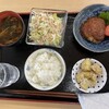 きっする食堂 - 野菜サラダ・おろしソースハンバーグ・じゃがめんたい・ごはん・お味噌汁
