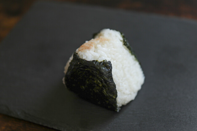 Komeya no Tezukuri Onigiri Tashi Kurumamichi Ten