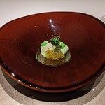 レザン ドール - 枝豆のムース　コンソメジュレ