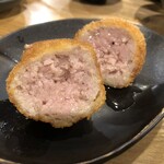 肉山 - とても上品なメンチカツでした