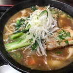 Gyouza Sakaba Fukumeijun - 角煮刀削麺（900円）