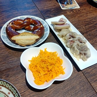 カッツ・ロイファー_0