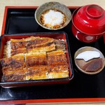 活魚料理　うおじま - うな重（上）