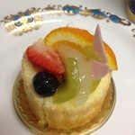 Patisserie le miel - フルーツのシャルロット