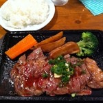 たまり場食堂 ロクの丘 - 鉄板ステーキランチ 780円