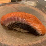 鮨桂太 - 鱒の介