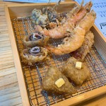 Tempura To Wine Karari - からり天盛合せ　1320円