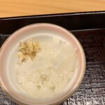 天ぷら やす田 - 大根おろし、おろし生姜