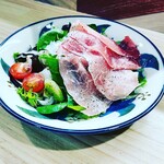 Prosciutto and kiwi radish salad