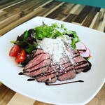 roast beef and cheese salad