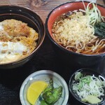 Soba Kichi - たぬきそば(冷し)半カツ丼