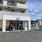 ユナイテッド ヌードル アメノオト - 土曜日来店、10:29で先客2名。