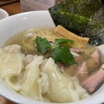 ユナイテッド ヌードル アメノオト - 蛤塩そば 950円＋海老ワンタン250円