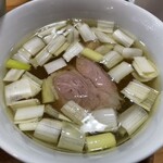 ユナイテッド ヌードル アメノオト - つけ汁、塩。