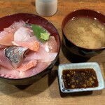 磯料理 ゑび満 - 下田丼1500円