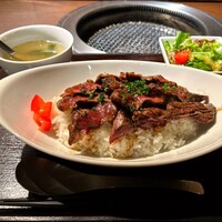 BeefGarden 二子玉川 - ビーフステーキ丼