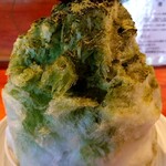 栄夏 - かき氷(宇治抹茶)のアップ