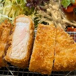 創造とんかつ 旬菜料理 藤 - ロースカツ