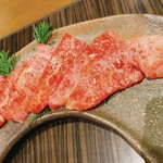 黒毛和牛 焼肉 源 - 