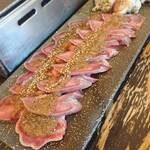 焼肉セブン - 塩麹豚タン:530円