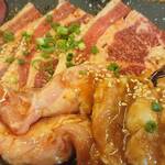 焼肉セブン - 鶏セセリと牛カルビー