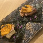 Yakitori Daien - 雲丹と鶏の海苔巻