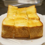 Guriru Sakura - 厚切りトースト