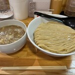 桐麺 - 桐白湯醤油つけ麺大盛
